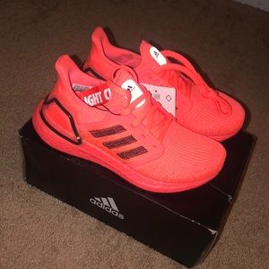 Adidas Ultraboost 20 SZ5